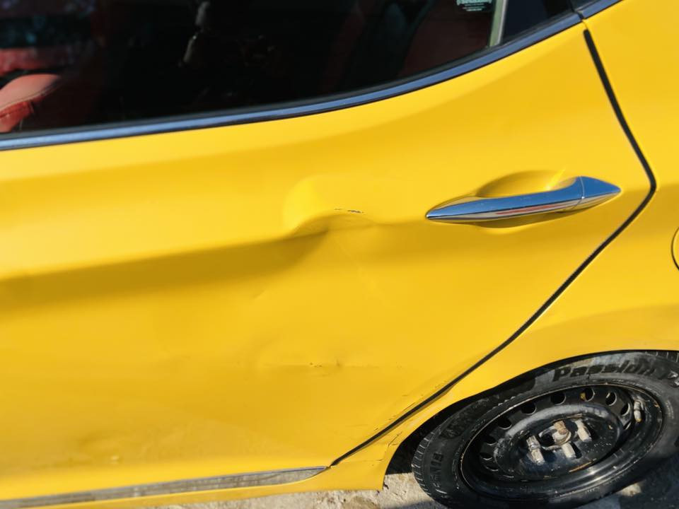 النترا موديل(2016)وارد امريكي بدون حادث ضررها سرقه بجم مكينه قطع كير قطع تخم تاير صدر امامي خلفي كله جديد تبريد جديد سياره فول موصفات تحكم ستيرن جهتين كشنات كهرباء تدفئه امامي وخلفي اضافه منضومه غاز جديده  نقصها بس مشط ستيرن وذولي الطخات الي موضحات امامكم 

السعر(120)وبيها مجال قليل
رقم الهاتف:***********
رقم الهاتف كورك:***********
