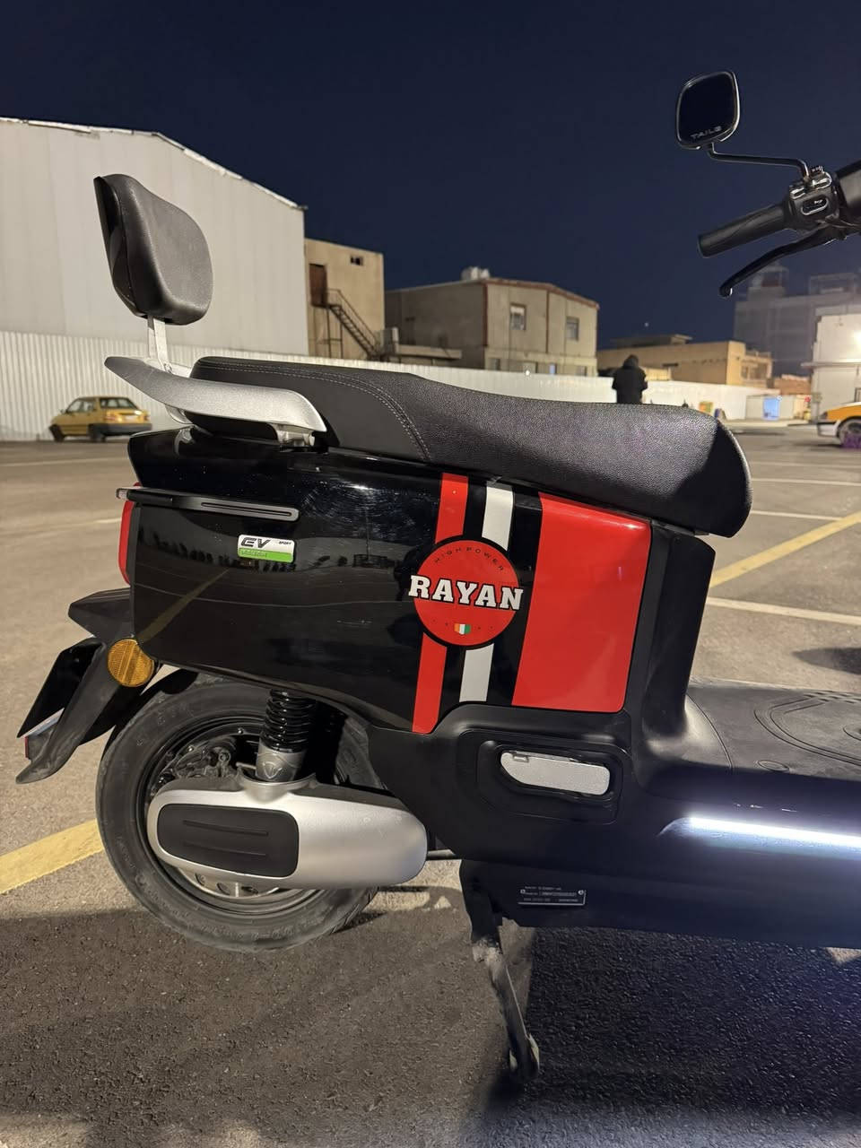 مكلف بالنشر ريان ام عيون غنيه عن التعريف مستخدمة 3 شهور حيل نظيفة ونشطة للبيع 800الف مكاني بغداد الرشاد

للاستفسار ***********
