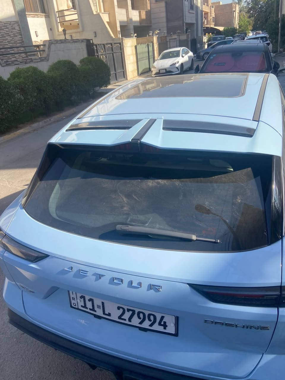 Jetour Dashing 2024 / 1.6 Turbo Luxury full
ماشية 38 ألف كم والسيارة جديدة ع الشركة
المواصفات: بانوراما تشغيل عن بعد 
جنطة كهرباء.. رادارات أمامية وجانبية.. أطفاء ذاتي.. كشنات جلد لونين كهربائي تبريد وتدفئة.. كروز سرعةوتحديد مسار.. نقطة عمياء.. كير ب٨ سرع وأنارة متغيرة مع شاشة كار بلي كبيرة دوسات مضيئة بعلامة جيتور وشعار تحت المرآة الجانبية ويل بحجم ٢٠ … مع مواصفات أخرى 
داخل الضمان ومكفولة وبأسمي 
رقم بغداد الإنكليزي والسعر مناسب للجناي 
أتصل ع الواتس آب أو ماسنجر أو على الأرقام… 
*********** واتس آب 
*********** 
اتصل وتدلل🤍
اليرموك قرب جامعة الناجي 
ممكن أراوس وحسب القناعة
