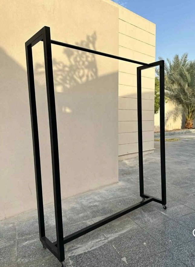 حدادة سفري اربيل 

غرف صندويج بنل
مخازن صندوج 
قمريات تانكي 
تصليح تانكي الماء 
تصلح باب حوش 
استنادات ملابس حسب الطلب
اتصل بنا وات ساب ***********
