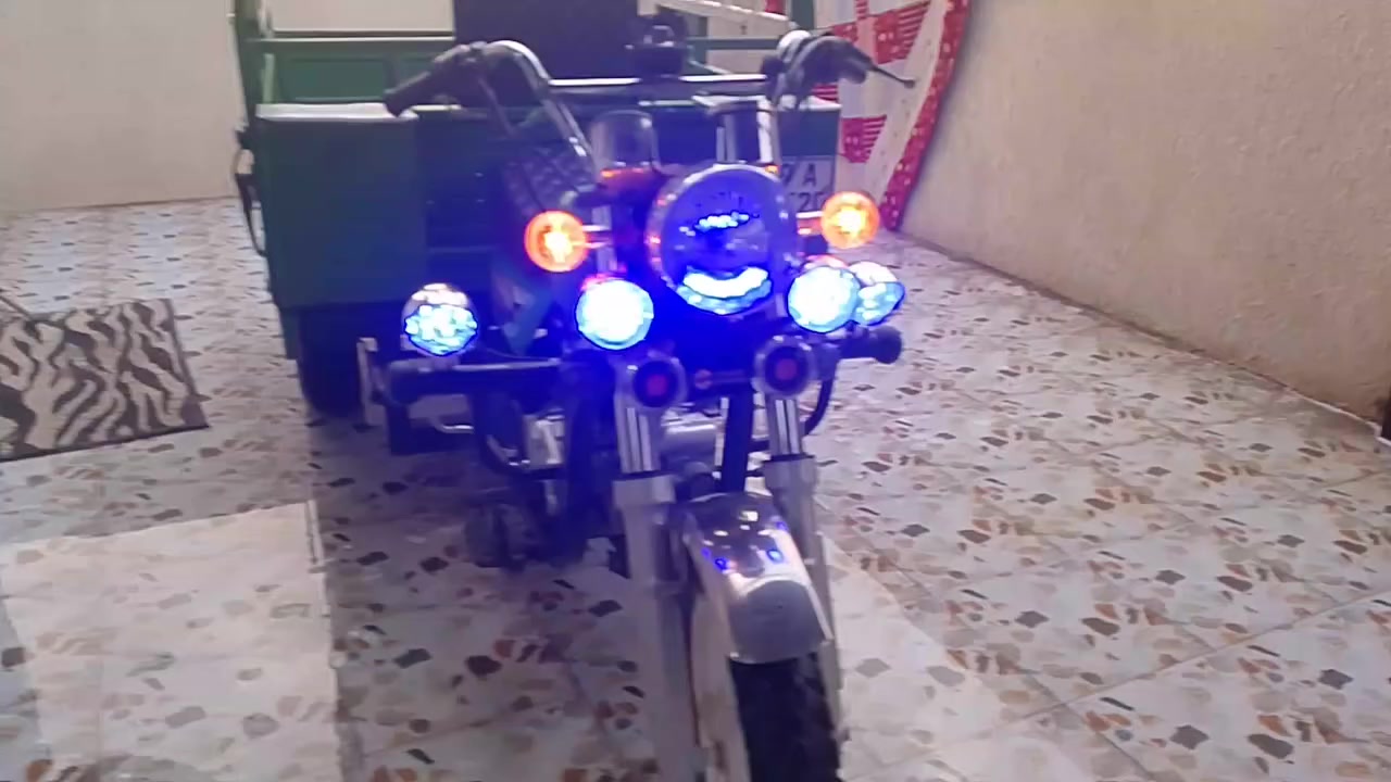 سلام عليكم صقر 21 رقم نكليزي مكانها كوت سعر ب 2و ربع يعني مليونين و 250وبيها مجال قليل شرط تحويل ***********
