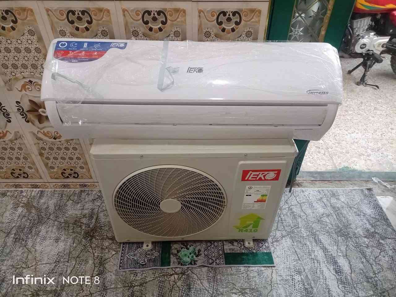 السلام عليكم للبيع سبلت ايكو طنين مستخدم اربعه اشهر انفلتر تحكم امبيريه سبلت شغال واي نقص ما بيه جديد سعره 650 عنوان كربلاء قنطره السلام***********
