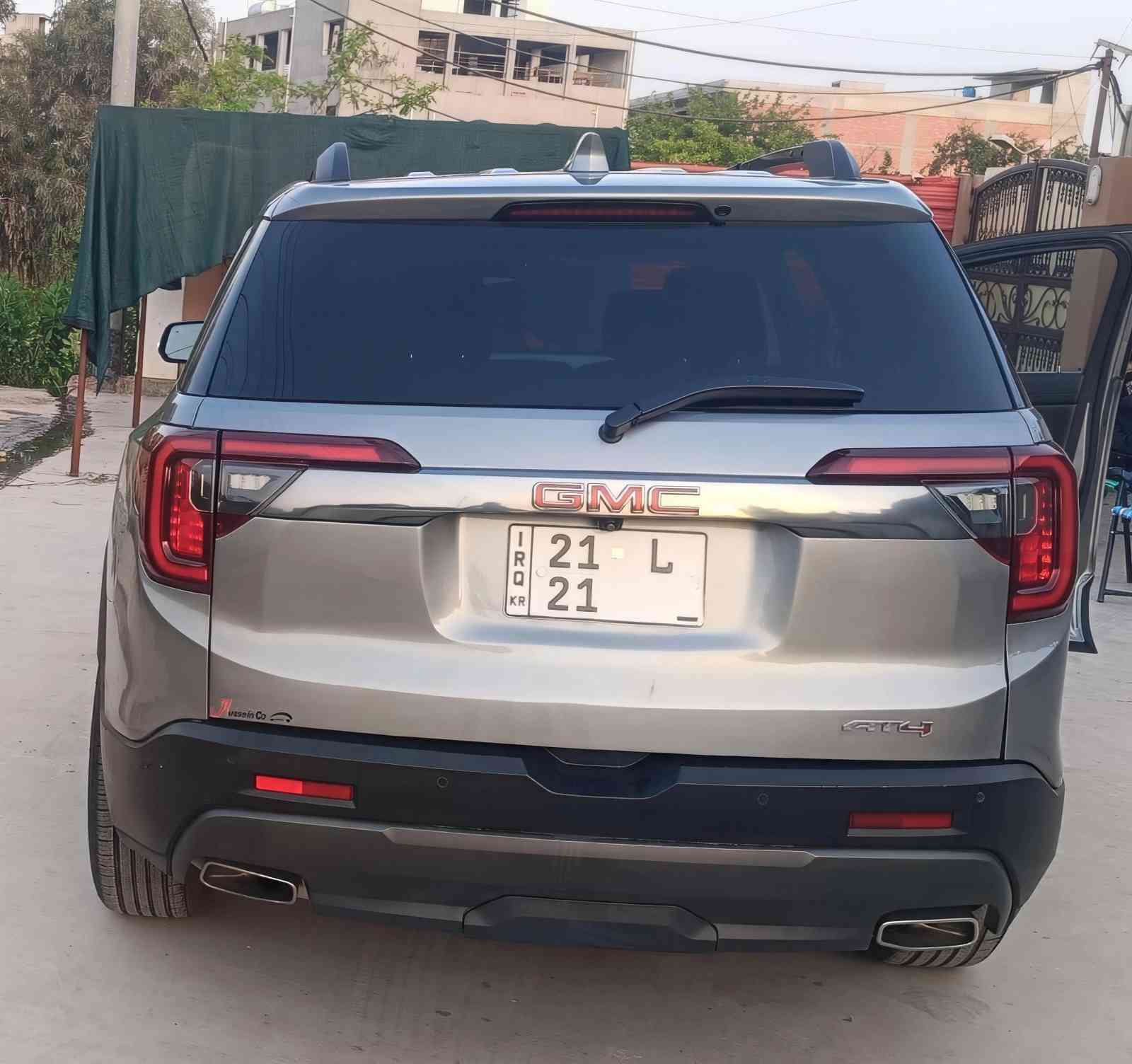GMC Acadia AT4 2023
جمســي اكاديا فــــول مواصفــات ست مقاعد
رقـــم وسنويه جــديــــد تایرات لوك بصمه سقف بانوراما تبريــد وتدفئـه مركزي كوشن جلـد /300$

***********
