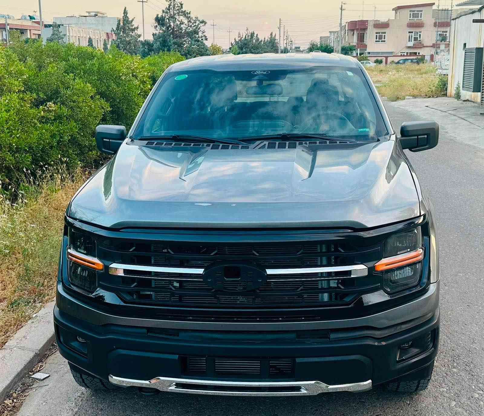 فورد F150
شكل جديد
ماشيه 9 الف فقط
واحد جاملغ صبغ
باب طويل بودى قصير
موصفات FX4
شاشه كبير
كيج الكترونى 
دبل اكسل 4*4
بريك كهربائي 
اوتو هولد
تحديد سرعه
رادار
ستيرن هيتر
كاميرا
شحن موبايل
بعد هوايه موصفات
289$
*********** أربيل, العراق

