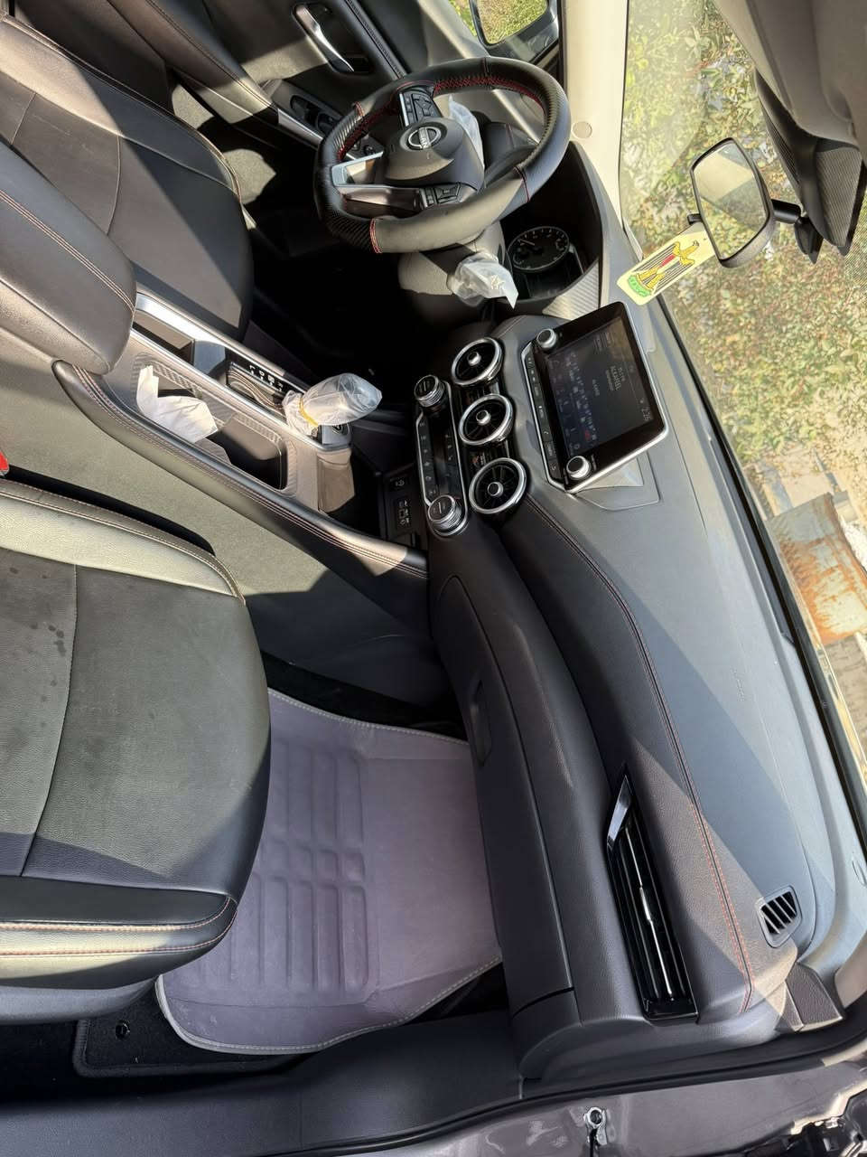 سنترا 2024 SR
شكل الجديد 

زيرو ماشية 8000

بصمه تشغيل
بصمه ابواب 
تشغيل عن بعد 
رادار امامي - خلفي 
رادار جانبي 
كامره خلفيه 
كامره اماميه 
حساس خلفي 
توقف ذاتي 
مقاعد جلد تدفئة
ستيرن حرف D 
لايت زنون بلادي 

الحادث بسيط بنيد فقط تبديل بدون ايرباك وبارد كد شبر بالقمارة 
باقي السيارة على البلاد من كلشي بدون تبديل اي شي

رقم بغداد معوقين المعوق انسان ذهب بغدادي اصل جاهز للوكالة 

السعر 145$

***********
