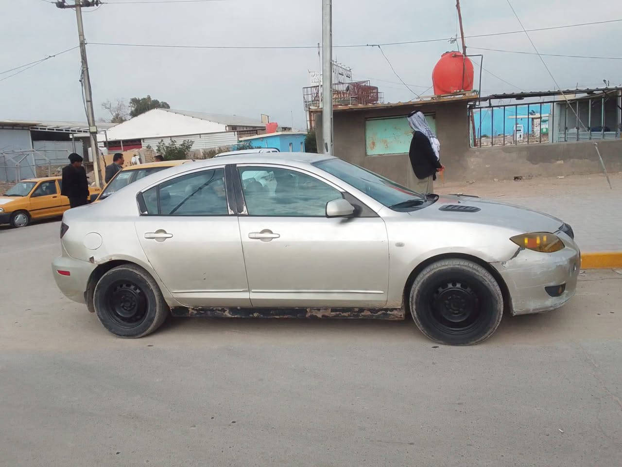 سلام عليكم زوم 3  موديل 2005  محور مكينه كورلة السيارة خير من الله   وبسمي رقم انكليزي بصرة 
*********** 
مكاني   سماوة عمارة حالين بل عمارة  السعر 38 وبيهة مجال
