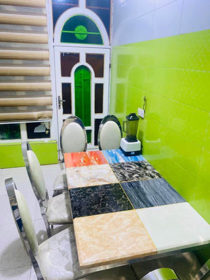 ميز طعام ملكي للبيع 6كراسي للبيع السعر 300وبي مجال دهل اوران, واسط


**إذا كنت صاحب هذا الإعلان وتريد حذفه لأي سبب، رجاءا أرسل رسالة إلى الدعم الفني**