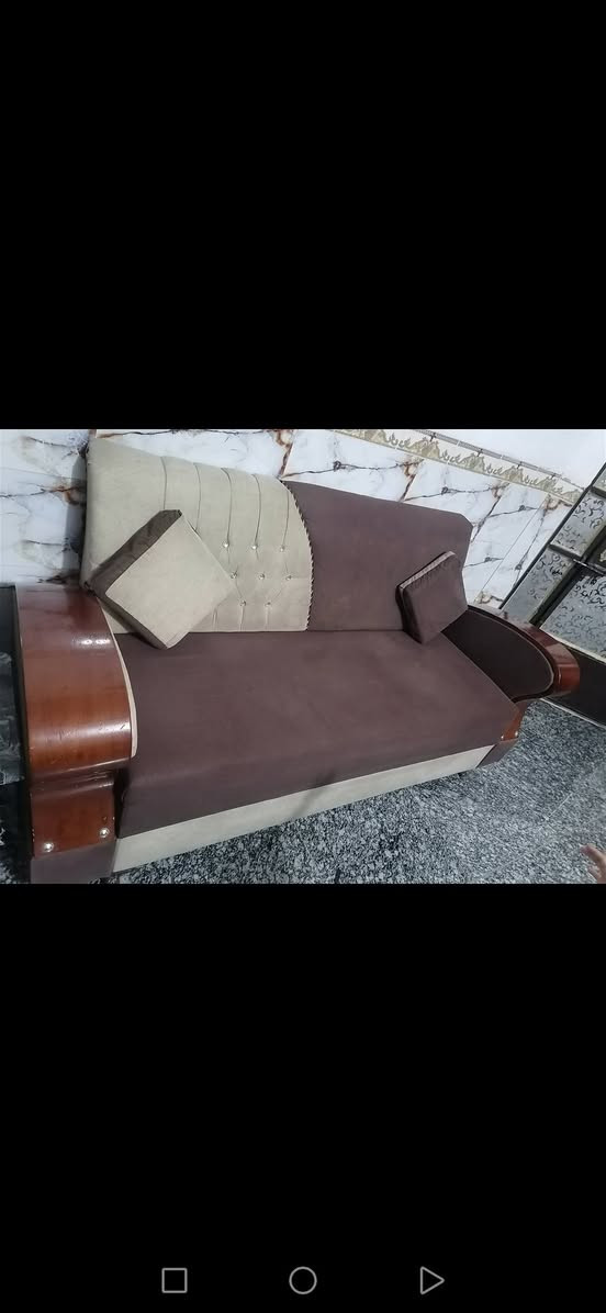 سلام عليكم تخم للبيع مع برده نضاف حيل ***********
