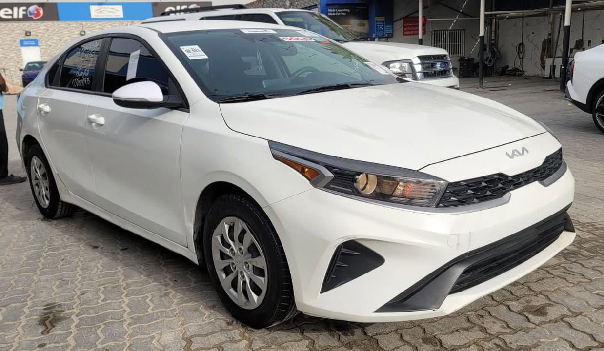 � زبائننا الكرام… مركز المهندس لأستيراد السيارت
🚘 Kia Forte 2024💥

💰 السعر: 105 $ بدون كمرك
🔧 الحالة: مصلحة وجاهزة (الوصول 10 ايام)

✅ بإمكان التخريج بكتاب شهداء (إعفاء من الكمرك لمن لديه كتاب شهداء).

📍 كربلاء - سيف سعد البلديات

📞 للاستفسار:
👤 د. شهيد: ***********

 👇🏼رابط كروب الواتساب 
https://chat.whatsapp.com/G1vHBgZwn280PCMz6HkyiX?mode=gi_t
