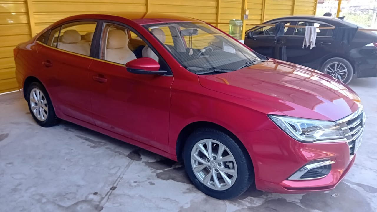 MG5 للبيع فقط محرك ١٥٠٠ماشيه ٤٦بيه صبغ بين البابين صفحه الصدر وبارد كلش قليل بالجاملغ الخلفي مكلف بالنشر السعر ١١٠ للاستفسار ***********
