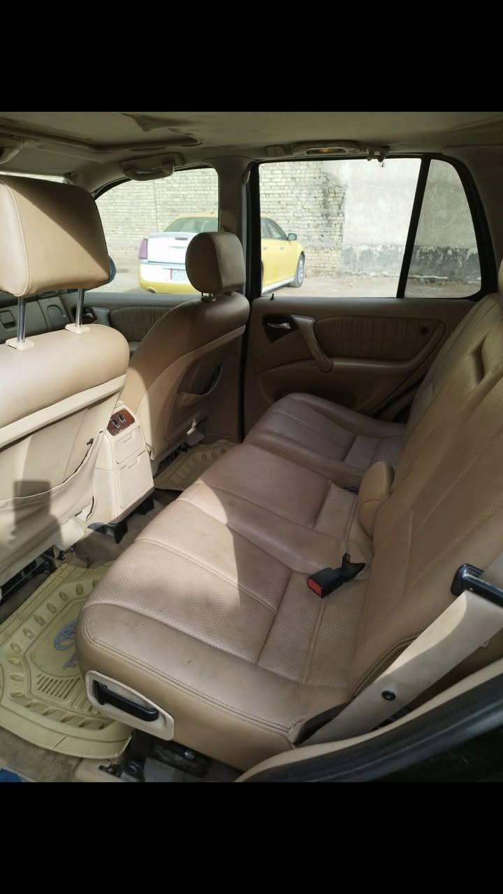 السلام عليكم 
مارسدس ML للبيع او مراوس 
رقم بغداد محرك 8 سلندر مكينه 500
سياره رايدها 50 ورقه وبيها مجال
راعيها يريد تحويل اقابلك وياه بس اهم شي تحول
سياره بيها نواقص بسيطه يعني متوكفك
ملاحظه تريد تتواصل راسلني واتساب ماعندي ماسنجر 
وهاي الارقام 
اسيا***********
اثير***********
