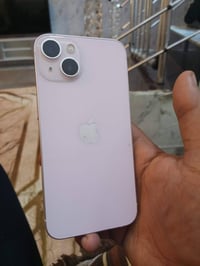 للبيع ١٣ عادي لون وردي جهاز بوك وممفتوح ذاكره ١٢٨ أمريكي جهاز جديد وال...