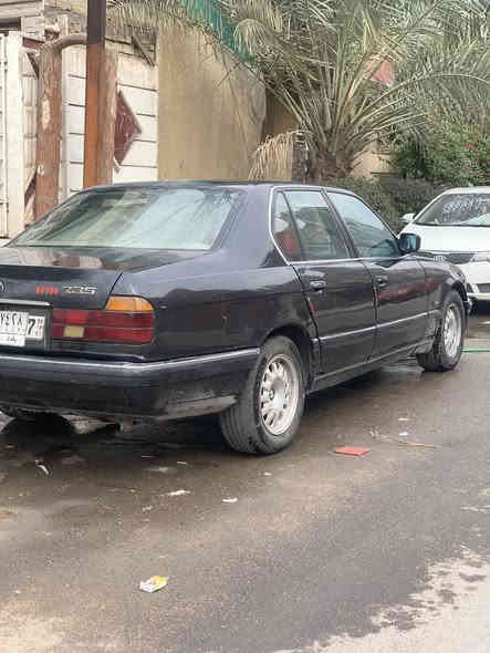 سلام عليكم اعيد نشر BME735 
بدلت ايرفيو 
بدلت درايم شفت 
كهربائية زينه 
تبريد ما بيها 
مكينه مفتوح 3.5
سرعه شك الكاع 
تجي تقتنع يلة انطيها الك باقي تفاصيل خاص 
***********مقتدى
***********احمد
سعر 50 بيها مجال 
مكاني بغداد البنوك
