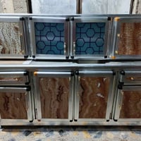 كاونتر للبيع هو وملحقه نضيف السعر 150)  07893378874