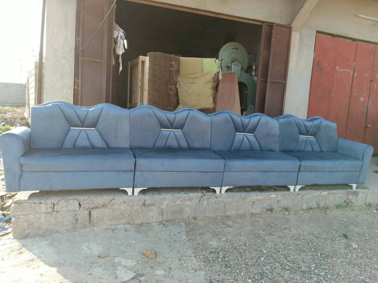 دوشمه ابو ايمن مفرق السرت قرب الحود مول للاستفسار الاتصال *********** كافه👉🏻 الفصالات حسب الطلب شغل ضمان ارقه أنواع☝️ السفنج ولقماش 👍🏻
