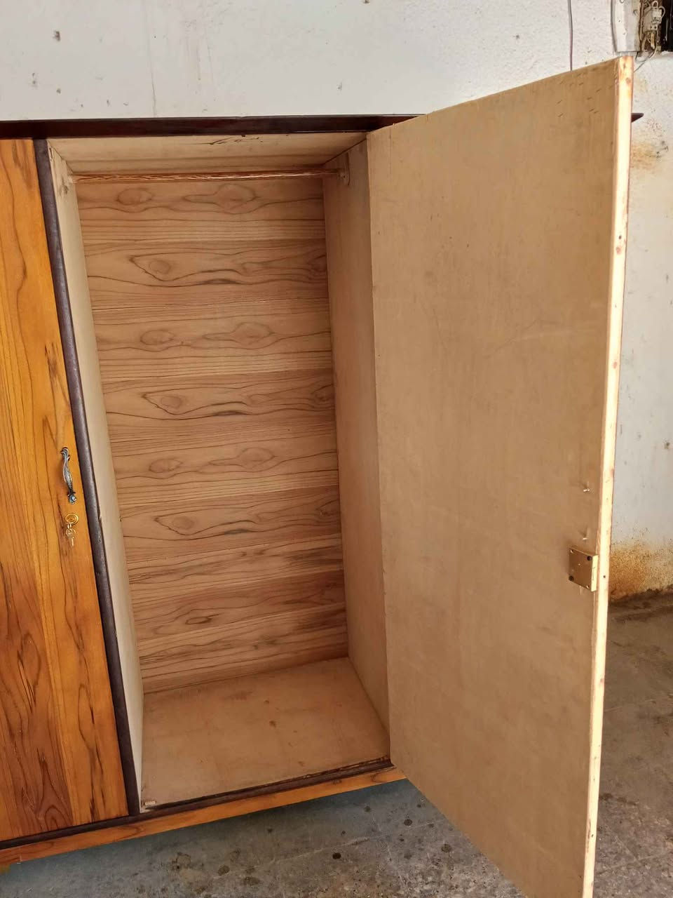 قنصور 3 ابواب السعر 115 للأتصال *********** أو *********** موصل, نينوى
