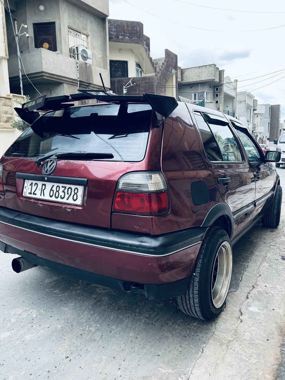 كولف مديل 93 سياره  للبيع سياره بسمي كابون بانزين بيها سياره مابيها نقص مجهزه  المحرك بي نفخ والكير بي صوت بوربرين سياره جاهزه  هزه جديده طخم خلفي امامي جديد 
تاير عريض ويلكب رياض كزوز جارنجر سياره ماناقصها شي مكانها موصل السعر 41 وبيها مجال قليل  ***********(***********)
