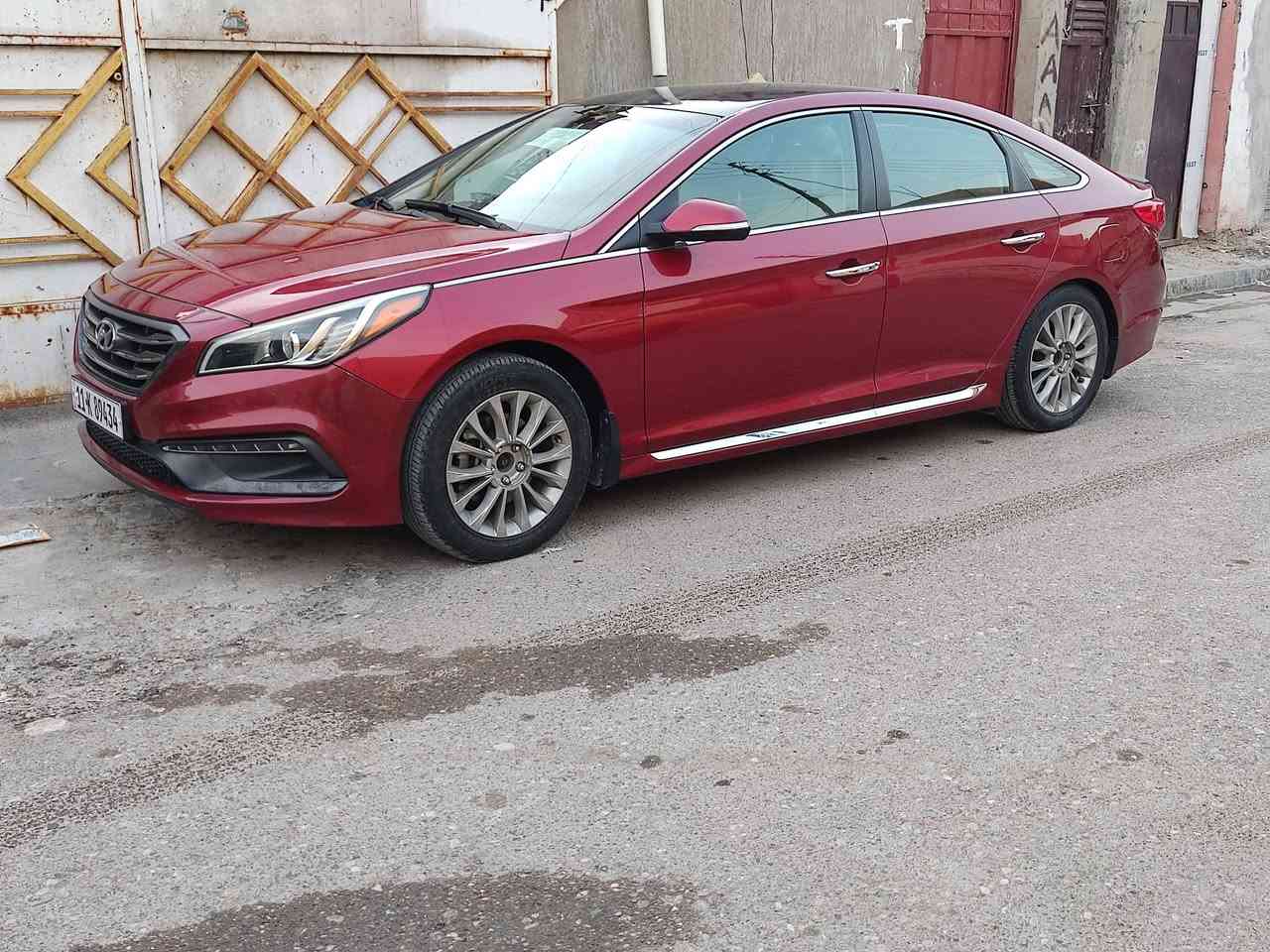 سوناتا موديل 2015
فول م اعدى البانوراما 
المواصفات
مازدات زنون 
بكلايت لدات ابو المربعات بس بالفول يجي
اشاير بالمري
نقطة عمياء
رادار خلفي وجوانب
بصمات تشغيل وبيبان وصندوق
كشنين الاماميات كهربائيات
اربع كشنات تدفئة
مدوشمة جلد نفس البلاد للكشنات والارضية
دواخل بيجي وصاج بلاد
شاشة وسط 
كاميرا دوارة
ثلاث مودات للقيادة ..سبورت ..نورمال..ايكو
بجم سبورت
وبيها هواية مواصفات  السونار مع المنشور 
للبيع فقط فقط 135 ورقة 
بالزعفرانية الهاتف ***********
