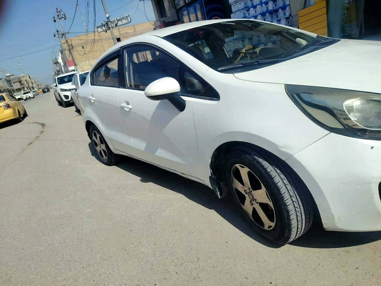 2012 خليجي 1600
كامره
شاشة 
تبريد 
 باسمي السيارة 
رقم جديد 
بيهه الجاملغ  الامامي والهلال الخلفي
*********** ***********
                 
                   85
