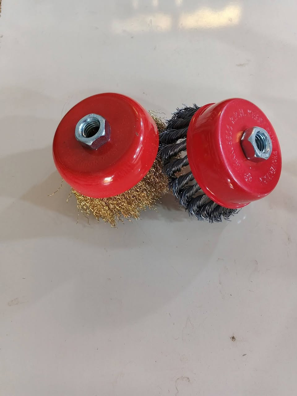 يالله السلام عليكم تعلن انشائيه بركه ام البنين ع عن توفير جميع المواد الانشائيه والمواد العازله للرطوبه وتأجير مواد البناء وكادر متخصص لعمل المواد العازله للرطوبه للاستفسار مراسله الصفحه او الاتصال على الرقم *********** العنوان قضاء المناذره خلف حرس الحدود مجاور قاعه عمار الراجحي
