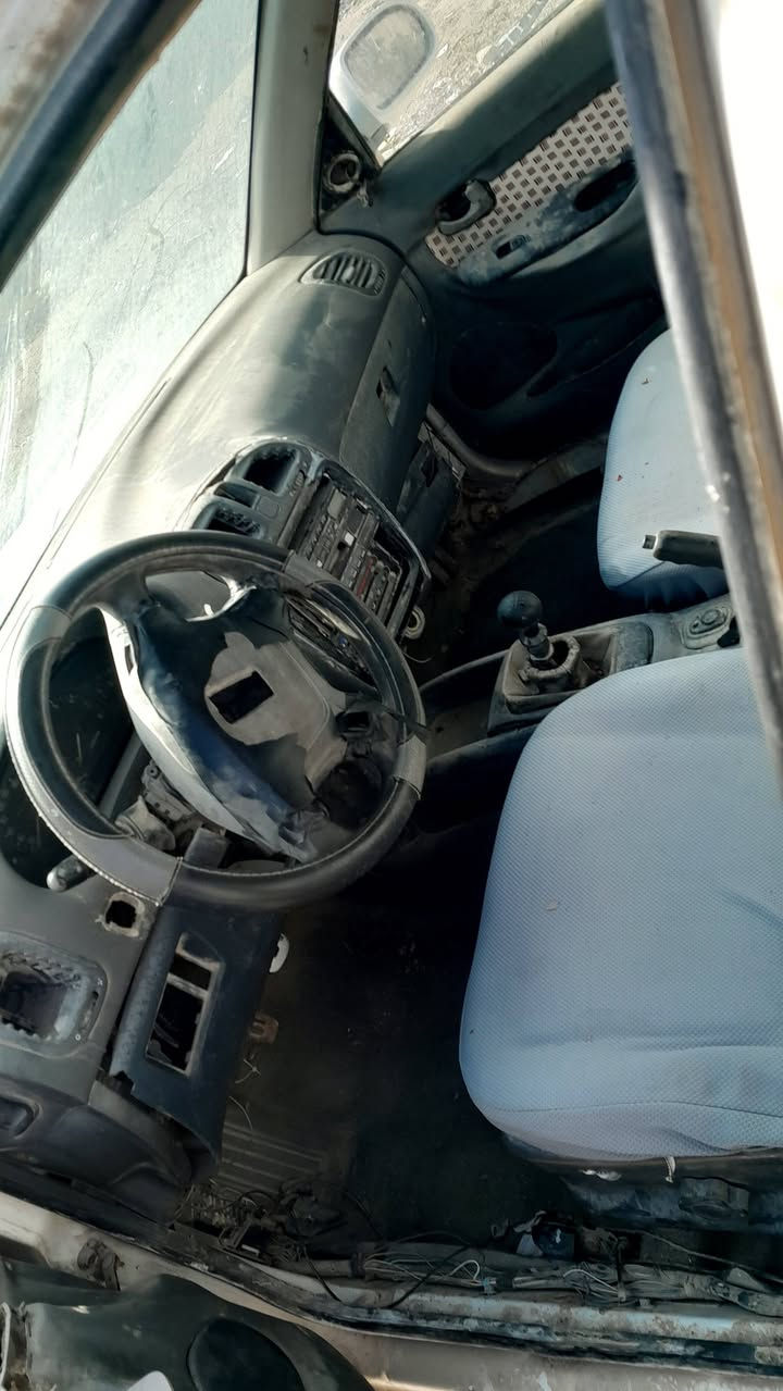 السَلٱمٌ عـَلـْيگمّ-ۈرحـْمّـٌة ٱللـّہ ﯙبُرگـّاتہ نوبرا. تفصيخ. بدون رقم. كير مكينه ماعرف. يشتغلن لٱ. السياره جانت متروكه بلساحه وتابعه للدوله مو مال. مواطن تابعه لدائره وانتركت. ابيع هلموجود. تفصيخ
مكاني كربلاء حي العامل 
*********** واتس اب.
***********
