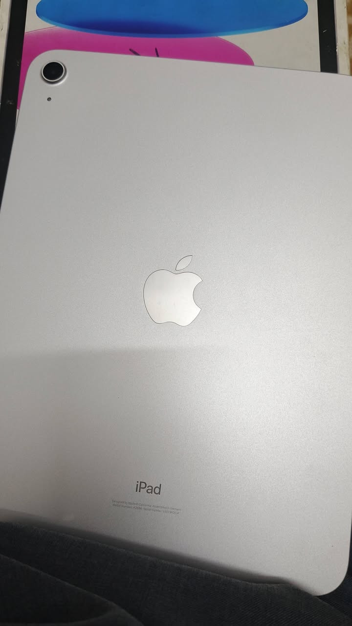 ايباد 10ابل  بطاريه 97ذاكره64 
نضيف كلش العنوان بغداد سبع قصور السعر 360
***********
