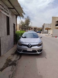 للبيع رينو فلونس موديل2016 السيارة جاهزة وجديدة السعر 61ورقة العنوان ب...