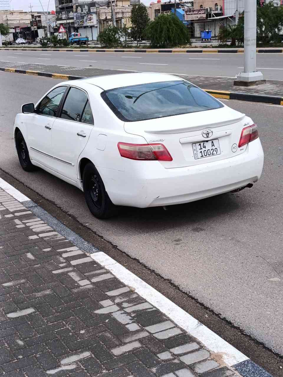 السلام عليكم 

تويوتــا كـامري وارد خليجي للبيــع 

فئـة GLX

مــوديـل 2008اصل 

رقـم بـصرة بأسمي شرط التحويل سنـويه لغـايه 2029 

السعـر 94 وبيها مجال🔺

مكـاني بالبصـرة / الشراي يتصل 
***********

المـواصــــفات 🇯🇵

محــرك وكـير 4 سلندر 2400

حـدادة امامي وخلفي جديده قبل فتره سافرت بيه وكملته من كلشي
طخم تايرات جديد 

تبـريد قطعتين شـرط ثـلج

البدي مال السياره مكفول من الضربه والصبغ فقط تبديل باب واحد اثر شخط تجي وشوفك 

السـيارة كهربائيـات من الطول للطـول جاهزة

دواخل بالكامل نضيفه 
شـاشه نـظام اندرويد + كاميرا خلفية 

سنتـرلوك ريمونـت
مري كهربـاء

ادامـه منـضومـه المـاء بالكـامل
ادامـه منـضومـه البـانزين بالـكامل

ادامـه وتبديل هيدروليك وفلتر كير ودهن بريك

تخـم تايرات + سبير جدد 
بـاتري جديد كارتون

السـياره جديدة وجـاهزة ومال جناي
