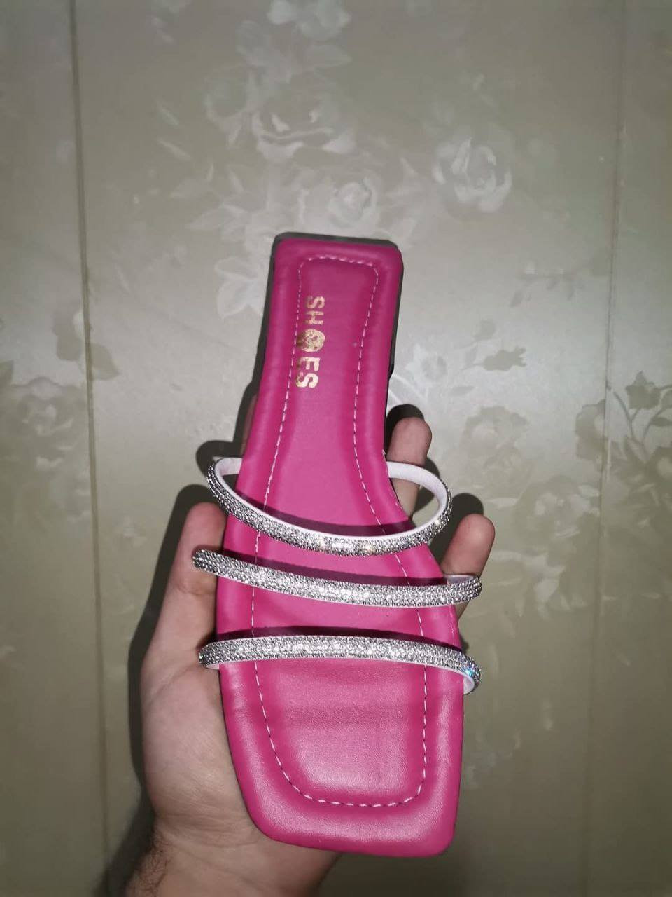 السلام عليكم
سعر القطعة 8الف قطعتين 15الف 3 قطع ب 21الف
جميع المقاسات متوفرة
يتوفر خدمة توصيل الى كافة انحاء العراق


**إذا كنت صاحب هذا الإعلان وتريد حذفه لأي سبب، رجاءا أرسل رسالة إلى الدعم الفني**