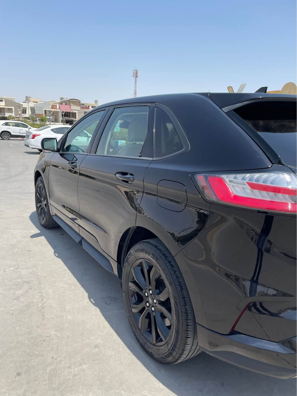 فۆرد ایدج  se٢٠٢٢ بێ ئەیرباگ تەنها بونیتی سبووخە ، ڕسمی سوونەر و لێدانەکەم داناوە.
ناو زەردە.

48 هەزار میل رۆیشتووە.
سەنەوی تا ٢٠٣٠
هەزەکەی تازەیە

ايدج ٢٠٢٢ مواصفات اس اي ، بدون ايرباج بس البونيت صبغ مثل ما موضح بالسونر والصور ، داخل اصفر .
ماشي ٤٨ الف ميل
سنوية ل ٢٠٣٠
الهزة جديدة 

 

*********** أربيل, العراق

