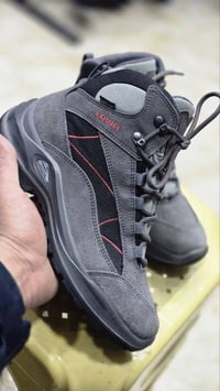 مقاس ٣٩ • ملابس