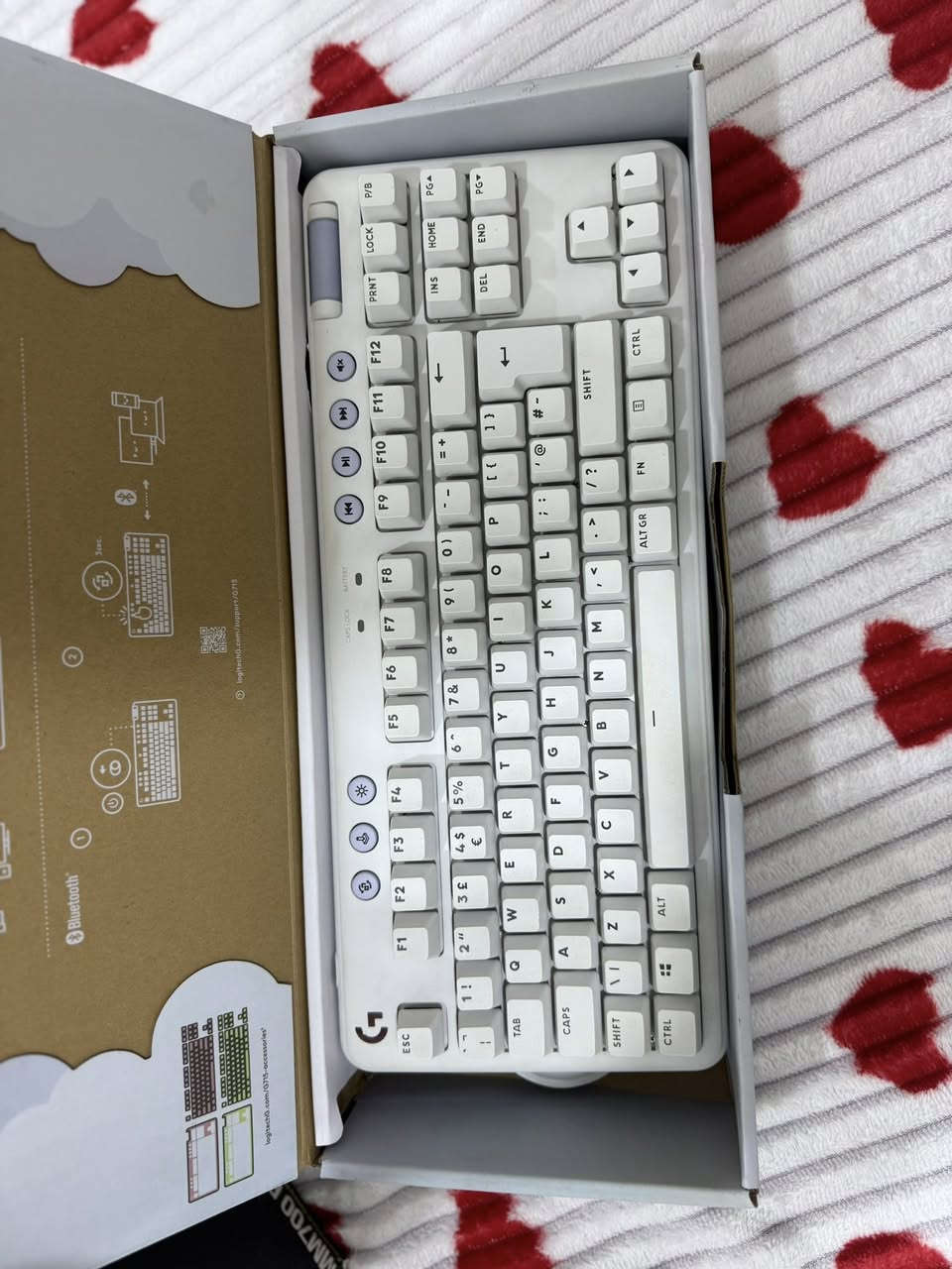 سماعات اصليه وكيبوردات للبيع


**إذا كنت صاحب هذا الإعلان وتريد حذفه لأي سبب، رجاءا أرسل رسالة إلى الدعم الفني**
