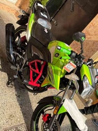 هاوجي للبيع موديل 23 ماشي 8000 ماطور بعدها بالنايلون مكمرك جاهزمن كلء ...