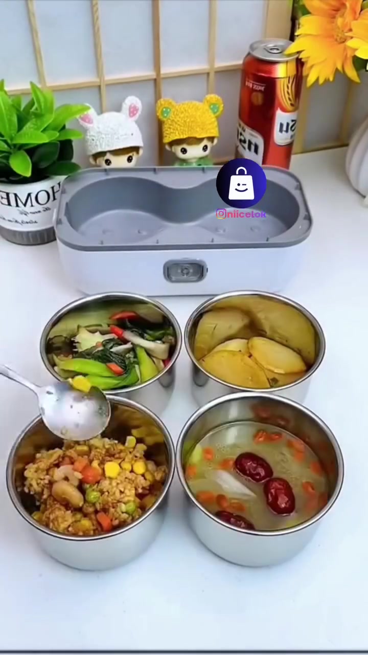 #حافظة_اكل كهربائية لتسخين الطعام
(لانج بوكس  كهربائي )
مهمة جدا للاشخاص الي اكثر وقتهم بالشغل او بالدوام

تفاصيل المنتج
10 دقايق الاكل يطلع حار جدآ🔥
يتكون من طابقين
يحتوي على 4 كاسات
هيتر اقتصادي 200 w يشتغل على سحب
عدد 1 قفل احتياط
نظام حماية للهيتر 

توجد خدمة داخل العزيزية 
توجد خدمة توصيل لجميع المحافظات 🚙🚙

للطلب والاستفسار مراسلة الصفحة أو الاتصال ع الرقم *********** واتساب

العنوان/واسط_العزيزية_شارع بيت شيخ مجيد مجاور مجمع الزمرد
