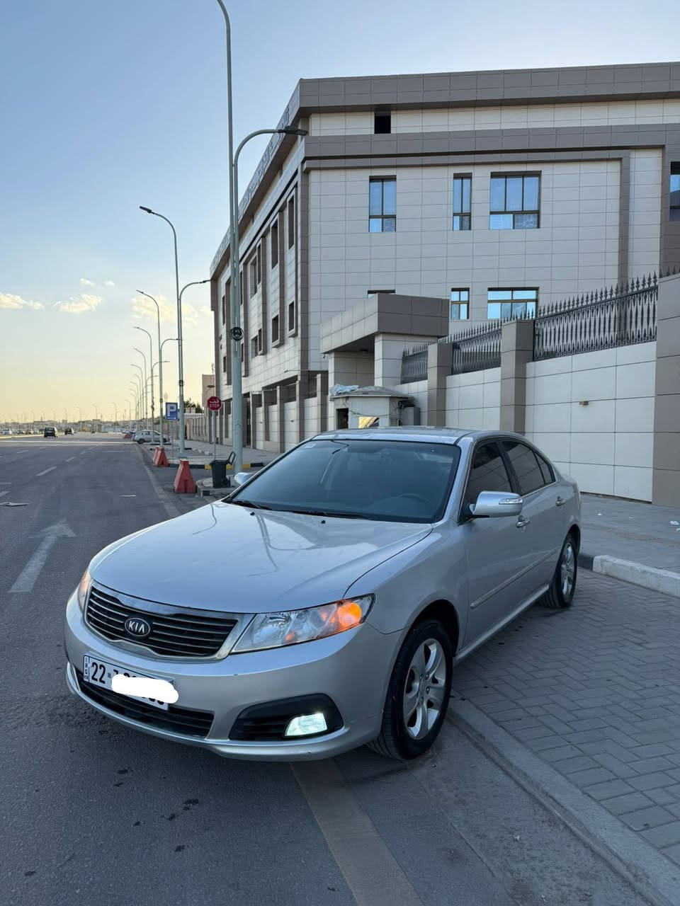 سلام عليكم
اوبتيمه 2010 ادوات ادوات كصه جنطه 
دخول جديد جاهزه وجديده تخم تاير حداده جداد سياره فول شفتات حساسات كشنات جلد بصمه اشاير مري سياره فول 
بلوتوث  محرك كير كفاله محرك 2400 بانزين دوش متوئم شمالي نكليزي طبق الصل السعر 47$ العنوان البصره الهاتف ***********
