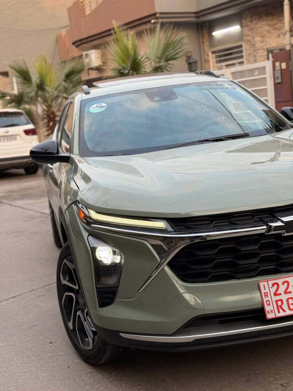 سلام عليكم شوفرليت تراكس دخول جديد
وترقيم جديد موديل 24 بدون صبغ بدون ايرباك ماشيه 33 الف فىه 2RS
فول مواصفات 
لون مميز
بصمه 
تشغيل عن بعد
شاحن وايرليس
تحديدمسار
رادارامامي 
ويل حجم 19 فراشه الاصدارالجديد
كشنات جلد
ناقل الحركه AT عددالنمر6 
شاشه داعم كاربلي
السعرالمطلوب 170 علمآ انا السياره بوضع الوكاله مابيها اي نقص دشبول صفرمسج 
للستفساراكثر***********
مكاني بغدادشارع 14 رمضان وشكرا
