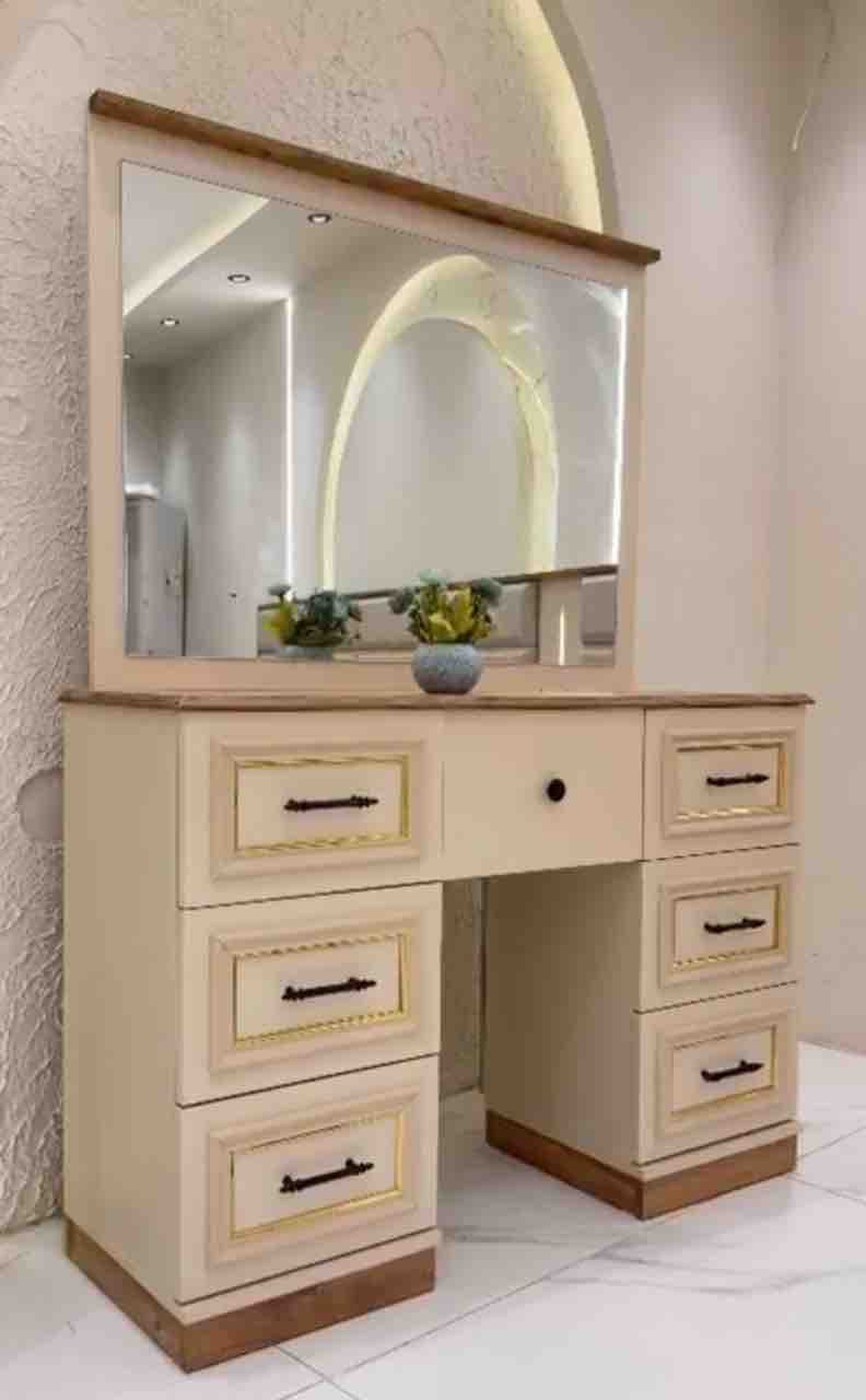 السلام عليكم 

*تم وصول موديل ورده*

*10 قطع*  
    

*كنتور وملحق* 330سم 
ارتفاع 220سم 

✅ الشازلونه مخزن السرير مخزن 
✅ برغي  حديد 
✅ اناره بل سرير 
✅ المصنع الأصلي
✅ قياسات ضخمه 
  
 جام مطرش 

        العشر قطع بغداد مجاني اطراف 20محافظات 100
محافظات شماليه توصيل 125
تصعيد كل طابق 10
التوصيل مع الشد


**إذا كنت صاحب هذا الإعلان وتريد حذفه لأي سبب، رجاءا أرسل رسالة إلى الدعم الفني**