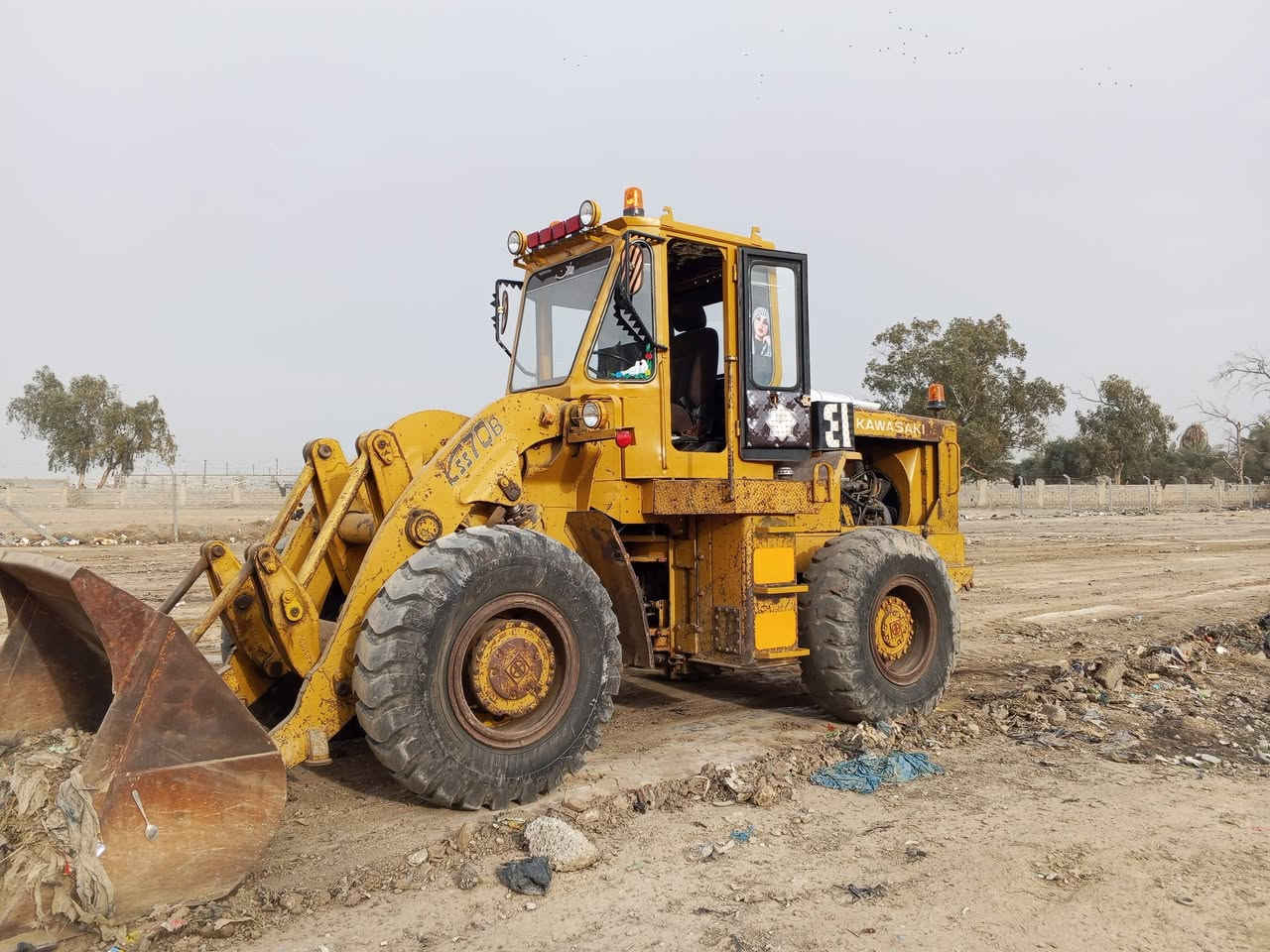 سلام عليكم شفل كاوسكي للبيع 70بي موديل 85 بلاديه شركه رقم ديالى قماره بلاديه كير تركم محرك بلاديات تخم تاير جديد شراي يتصل ***********
