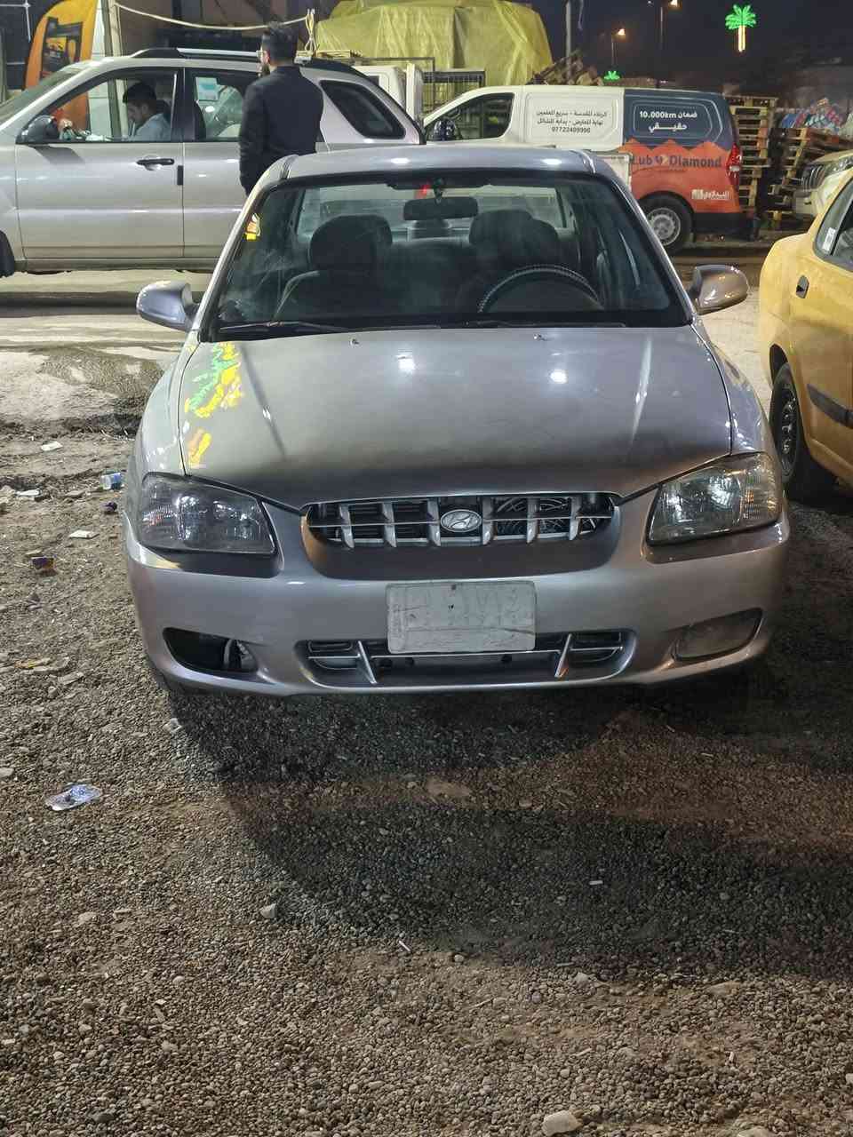 سلام عليكم اكسنت موديل ٢٠٠٠بسمي كربلاء مصبوغة عام مكفولة من الضربة كلهة بلادية تبريد منضومة بل جنط جديدة مشادهة حدادية جديدة مكينة ١٦٠٠مسكرجديدة حدادية جديدة تخم تاير مكانهة كربلاء *********** السعر ٤٨بيهة مجال بصيط
