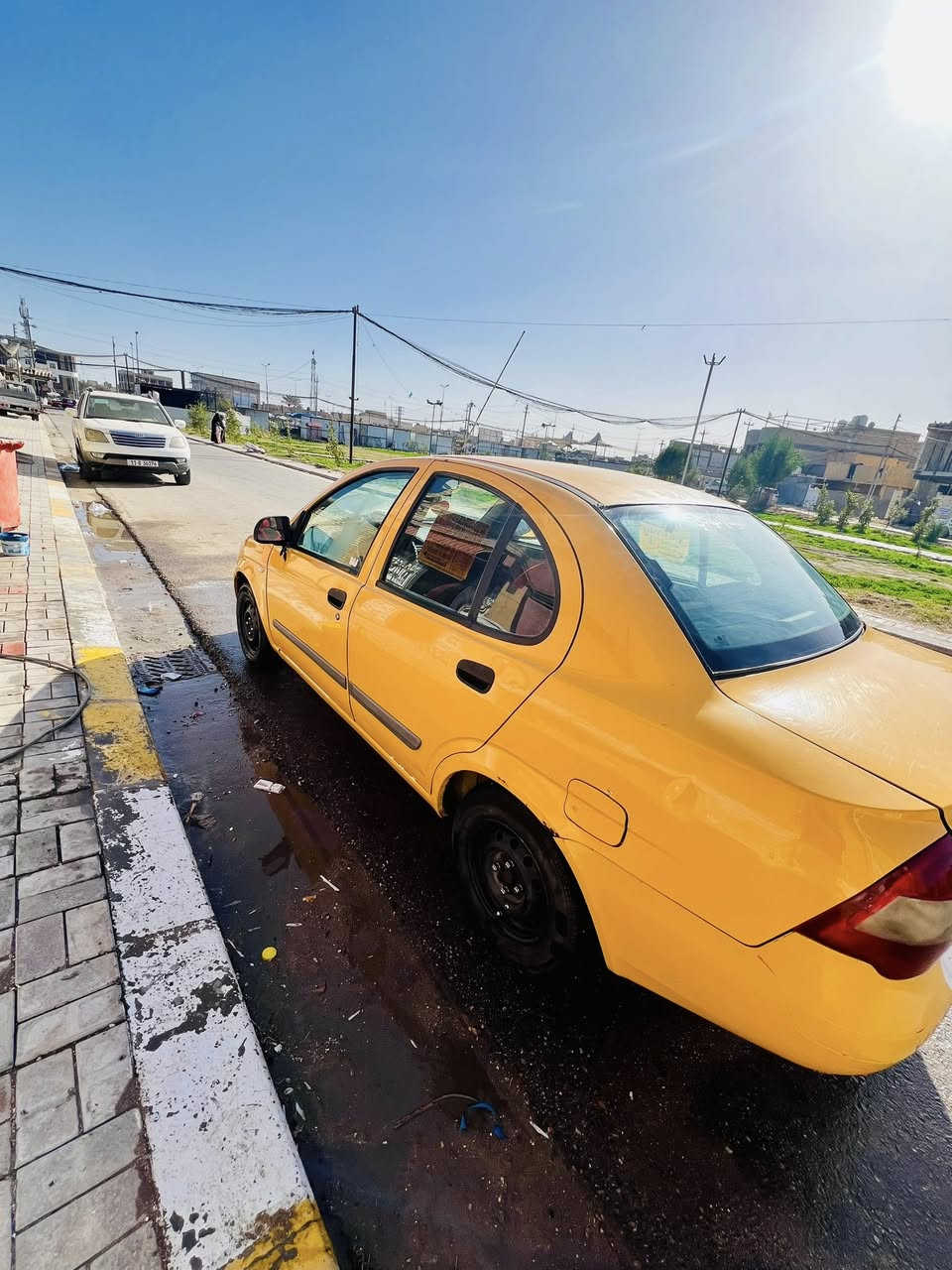 طيبه 2015
مكينه جديد
حداديه جديده 

تخم تاير جديد 

تبريد تدفئه شغال خير من الله 

ضربته قبق الجنطه اقل من شبر 

السعر ٣٧

***********
