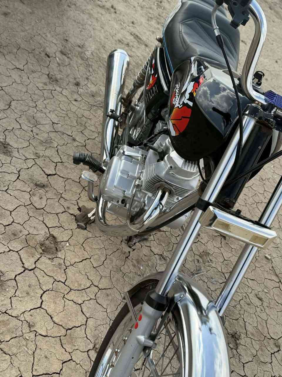 سلام عليكم للبيع نامه شلامجه 25كله جديد ومختم  نضافه كدام دوانيه عفك راسلني وبيك خير وتدلل ***********بي واتساب
