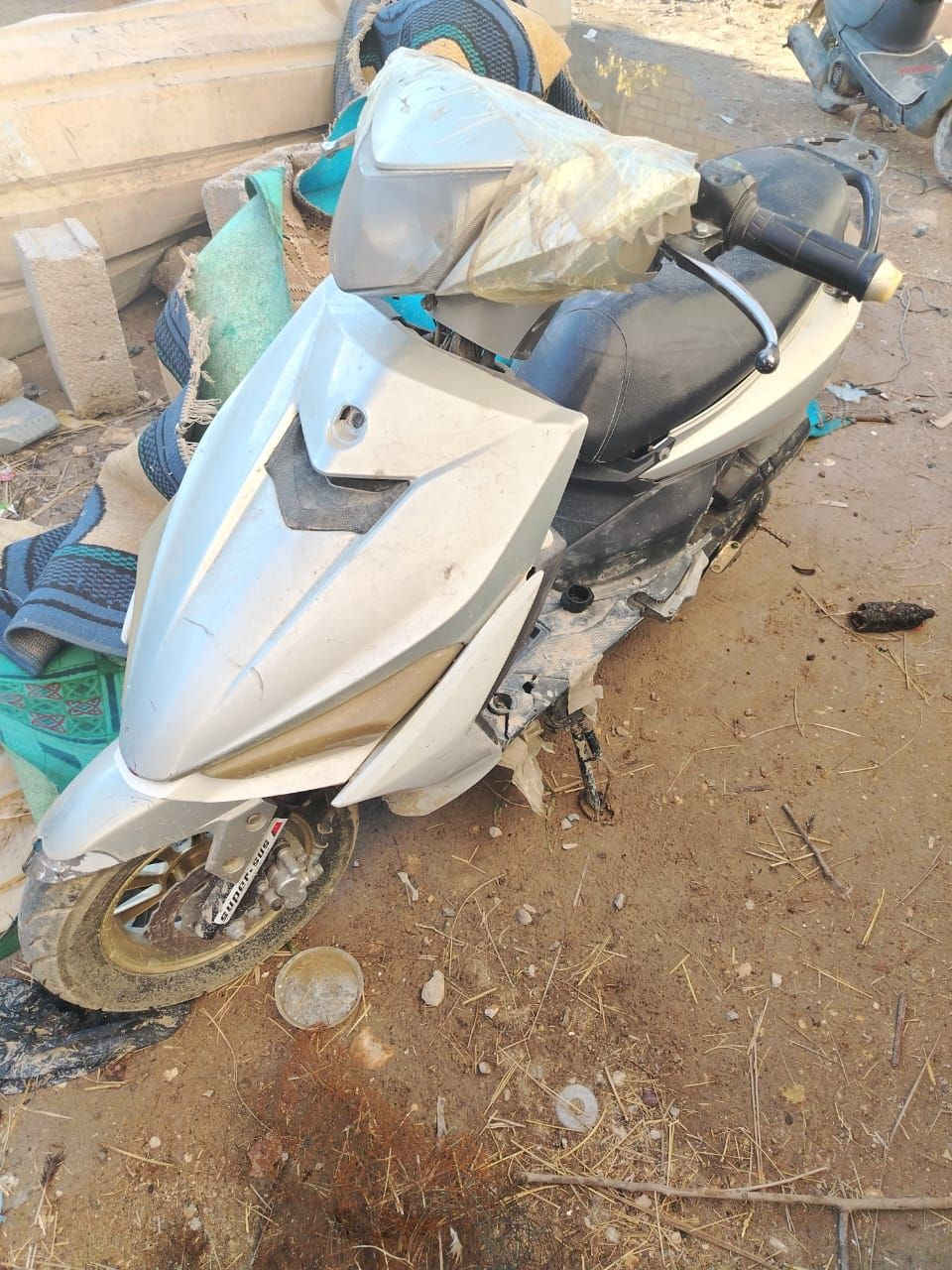 دراجة ماكس fs دراجة شلعة او معدل تخبل كهربائيات كلهة شغالة ابيع كوم حديد دراجة هندر مالةه يرادلة عرموطة او الباادتري ماعد جيب اوياك باتري او شغل او روح سعر 200 او بيهة مجال مكان كربلاء الحر
***********
