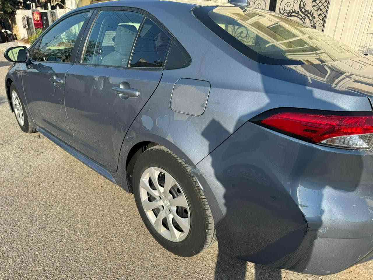 كرولا موديل ٢٠٢٢ Le  سياره كلين بدون صبوغ بدون تعديل بدون ايرباك  بس شوي رصعات خفيف ماشي ٣٥مايل گير محرك بشرت مامفتوح سنوي بسمي بيتاقه بنزين موجود اسيا كوره ك***********  كوره ك *********** كركوك, العراق
