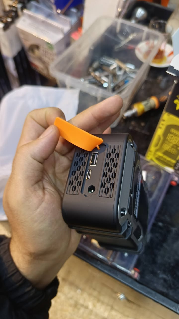 سلام عليكم من رخصه الادمن 
باور بانك جطلال كلش قوي بي منفاخ هواء


**إذا كنت صاحب هذا الإعلان وتريد حذفه لأي سبب، رجاءا أرسل رسالة إلى الدعم الفني**