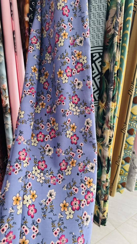 واسط قضاء الحي: محلة السراي
قطع اقماش كشمير ايطالي قطن الاصلي ٤ قطع ب
٢٥. توصيل مجاني داخل الحي فقط
رقم الهاتف: *********** وات ساب فقط عنوان المحل:_خلف مركز بيت الشام الطبي
يوجد توصيل جميع محافظات العراق
