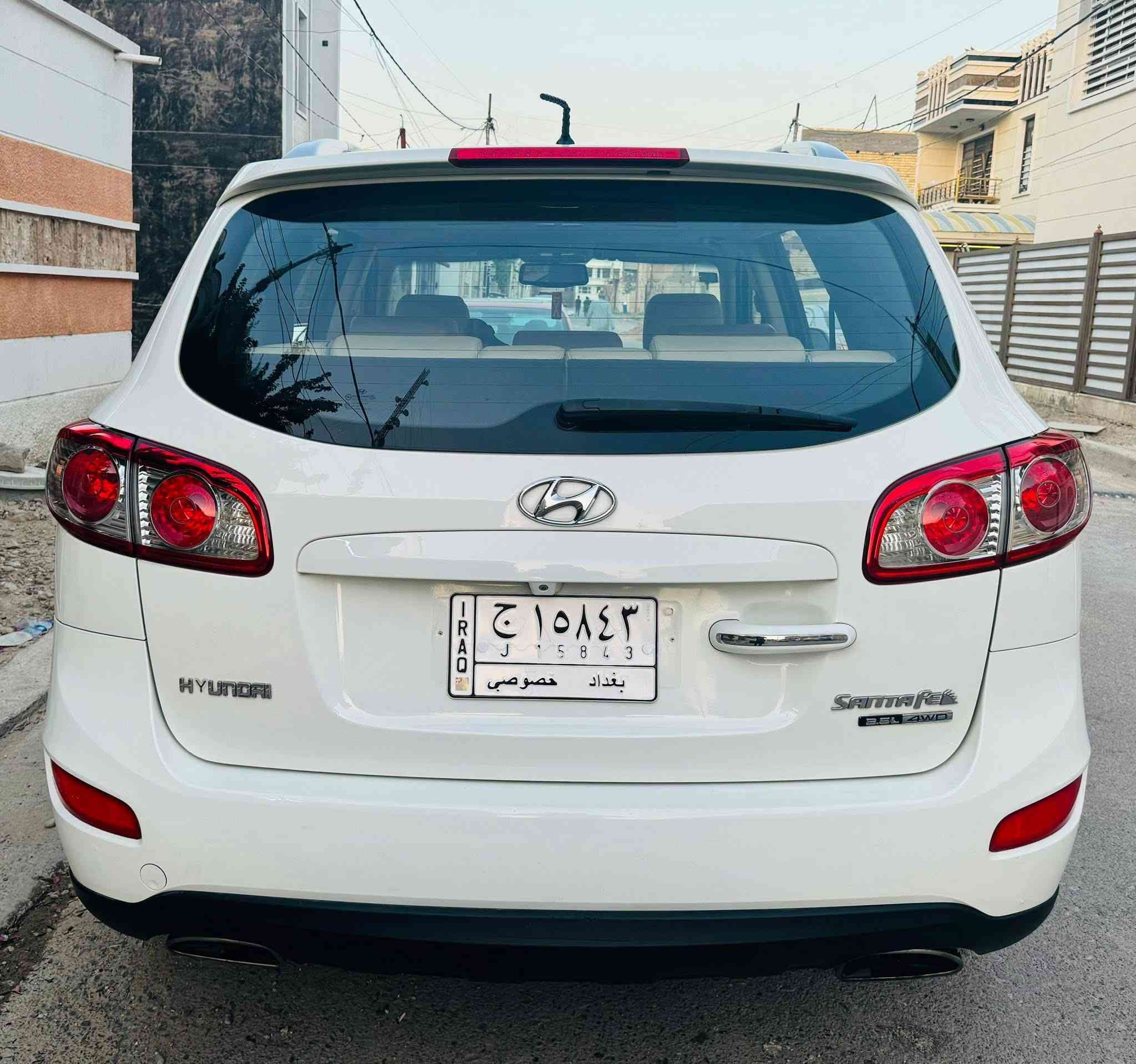 (( هونداي سنتافيا 2011 خليجي ، فول مواصفات ، ماشية 140 الف ، محرك V6 ، رقم بغداد ، ما بيها أي نقص ، مكفولة من الحادث و الصبغ حتى الدعاميات بلادية ، نظيفة جداً ))🌹
:
#_السعر / 178 ورقة💰
:
#_للإستفسار / *********** ☎️
------------------------------
