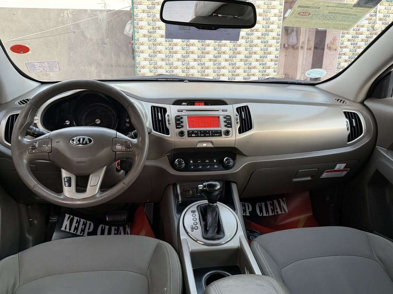 اللهم صل على محمد وال محمد
السلام عليكم إلى عشاق الجديد 
كيا سبورتج موديل 2015 فول مواصفات خليجي 
ماشيه 160 الف محرك 2400 دوش 
شرط ما مفتوح بيه رش بصيط جدا بلهلال الخلفي 
شرط تجميل قطره معجون ما بيه الباقي مكفوله 
ضربه وصبغ وتبديل وفتح والخياس سياره جديده 
جدا جدا مواصفات بنو رامه شاشه كأمره بلمرايه 
مرايات شفط لد امامي نيكل بلاد شاره بلمرايه 
ويل كب كروم تبريد خلفي يدات نكيل بلاد 
حساس خلفي محرك 2400 دوش برغي ما مفتوح 
بيه سياره مال جناي ترايه كلش حلو رقم بصره 
مشروع وطني تحويل ثاني اليوم السعر 153 
مكان السياره الناصرية المركز الشراي يتصل 
***********
