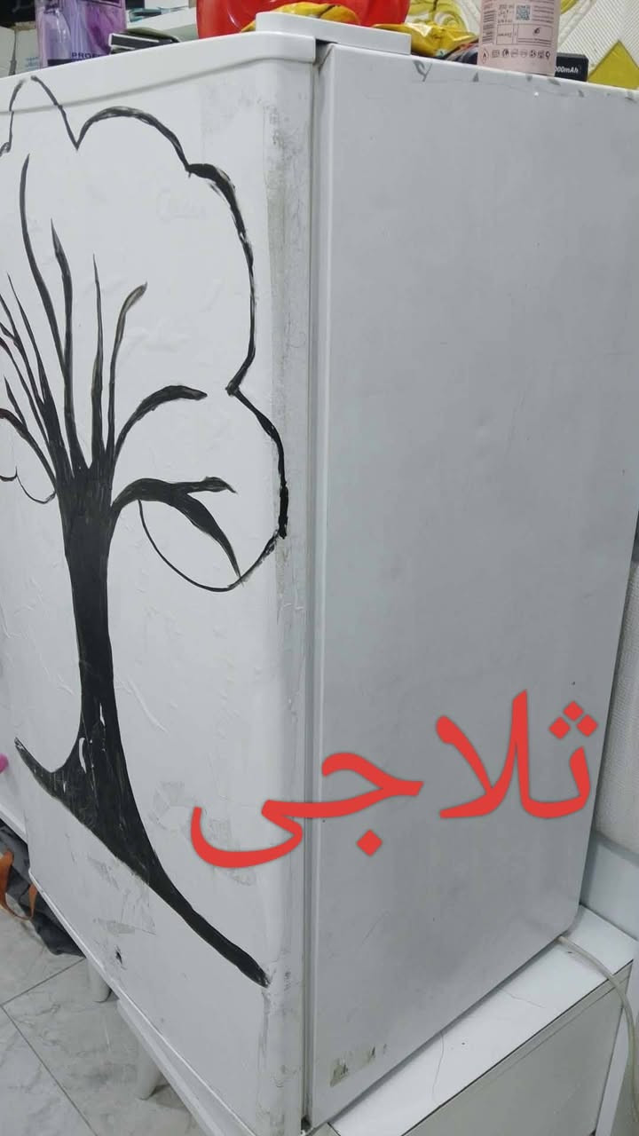 غرفه نوم تركيا 5 قطع سعرها 250 

صوميات عدد 2 جديده سعر الوحده 40

ثلاجى سعرها 60 نضيفه جدا
عنواني بغداد حي العدل ومتواجد
***********

***********

