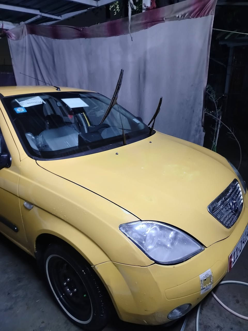 سلام عليكم عندي سياره البيع طيبه موديل 2015 رقم بغداد  سياره بسم راعيها يريد تحويل تحويل مباشر سياره جديده وحلوه  محرك حدادية  تخم تايرات  مكاني بغداد سعرها37وبيهامجال رقم الهاتف ***********
***********
