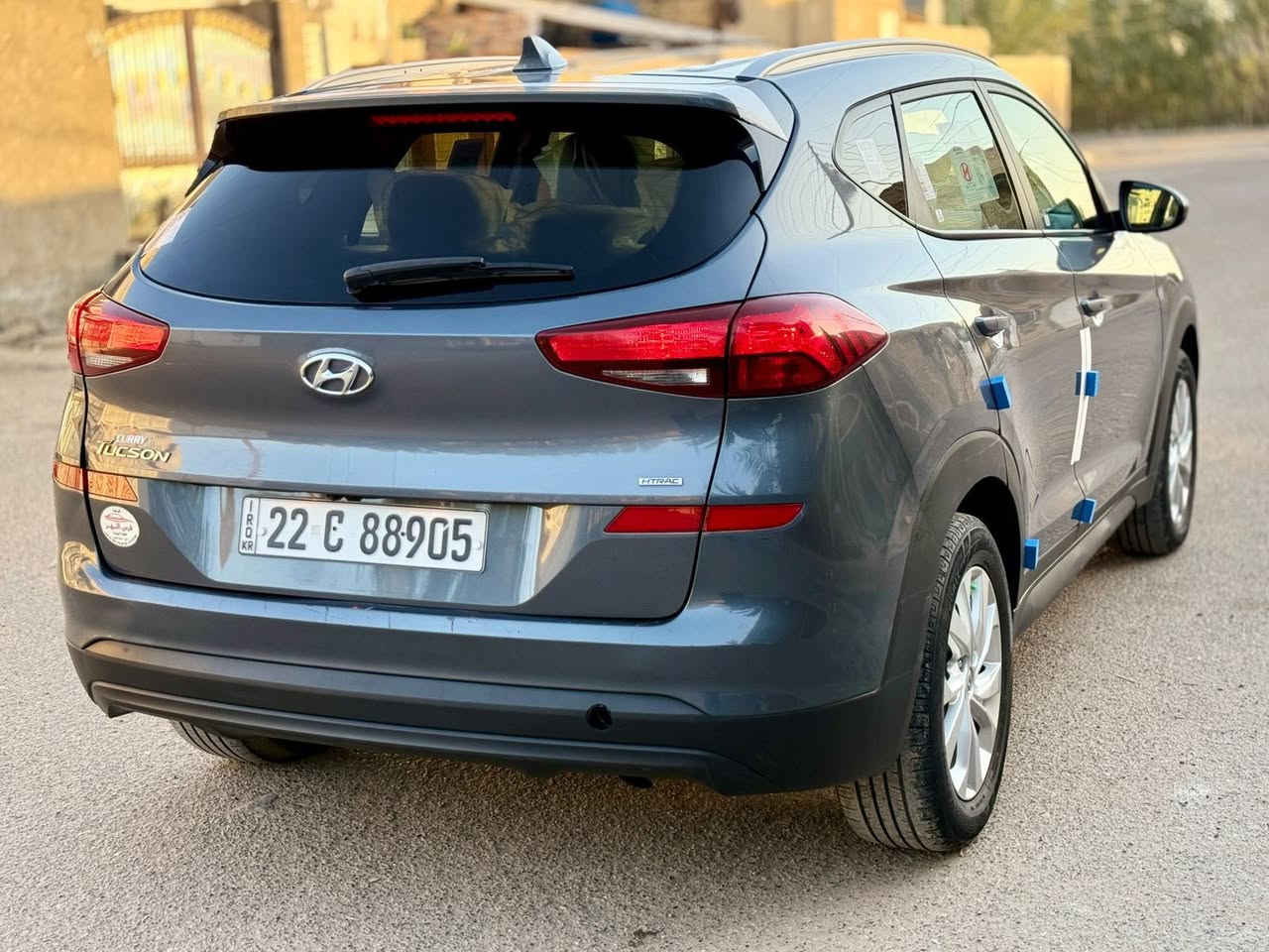 #توسان (2021)
فول عدا الفتحه
وارد أمريكي حادثها جاملغ فقط 
سيارة نظيفة وجاهزه من كلشي
بصمة تشغيل
مكينة 2000
شاشة 
كامرة خلفية
كرسي كهرباء
كشنات تدفئه تبريد 
رادار توقف ذاتي 
تحديد مسار 
فورويل درايف 
سايد بريك دكمه 
داخل ابيض
اوتو هولد 
رادار امامي 
3 انضمة قياده  
شاشه كبيره وكامره دوار 
قطعتين تبريد 
تحكمات ستيرن 
وبيها بعد مواصفات 
مكاني بغداد الرصافه  
رقم اربيل جديد وبسمي تحويل وكاله ثانيوم 
#السعر ورقه 158 وبيها مجال 
#للاستفسار ***********
